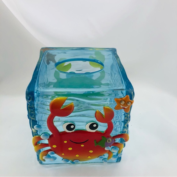 Adorable Acrylic Seaside Tissue Decanter - Picture 2 of 5